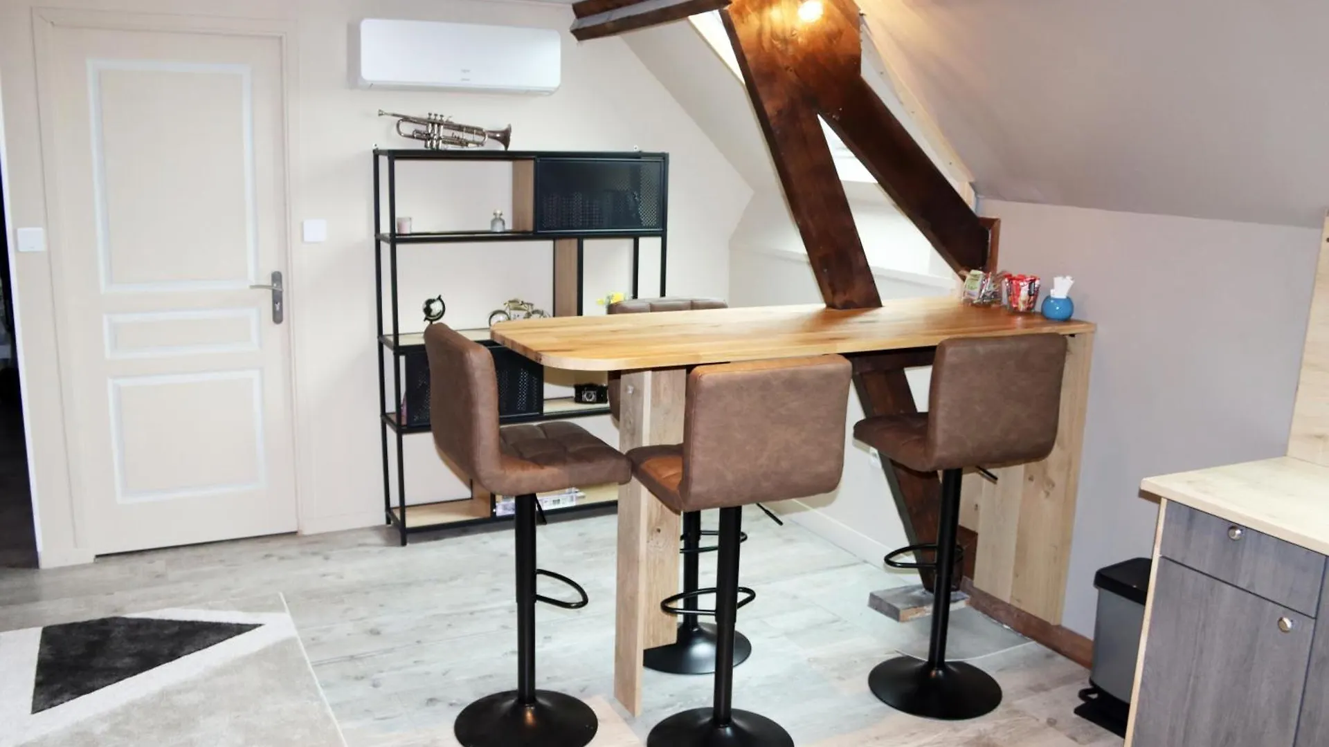 Logement Cosy Type Loft Pres De Saint Quentin Marcy  0*, Marcy (Aisne) Frankrike